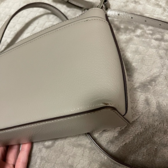 Kate Spade Medium Crossbody - Picture 6 of 8